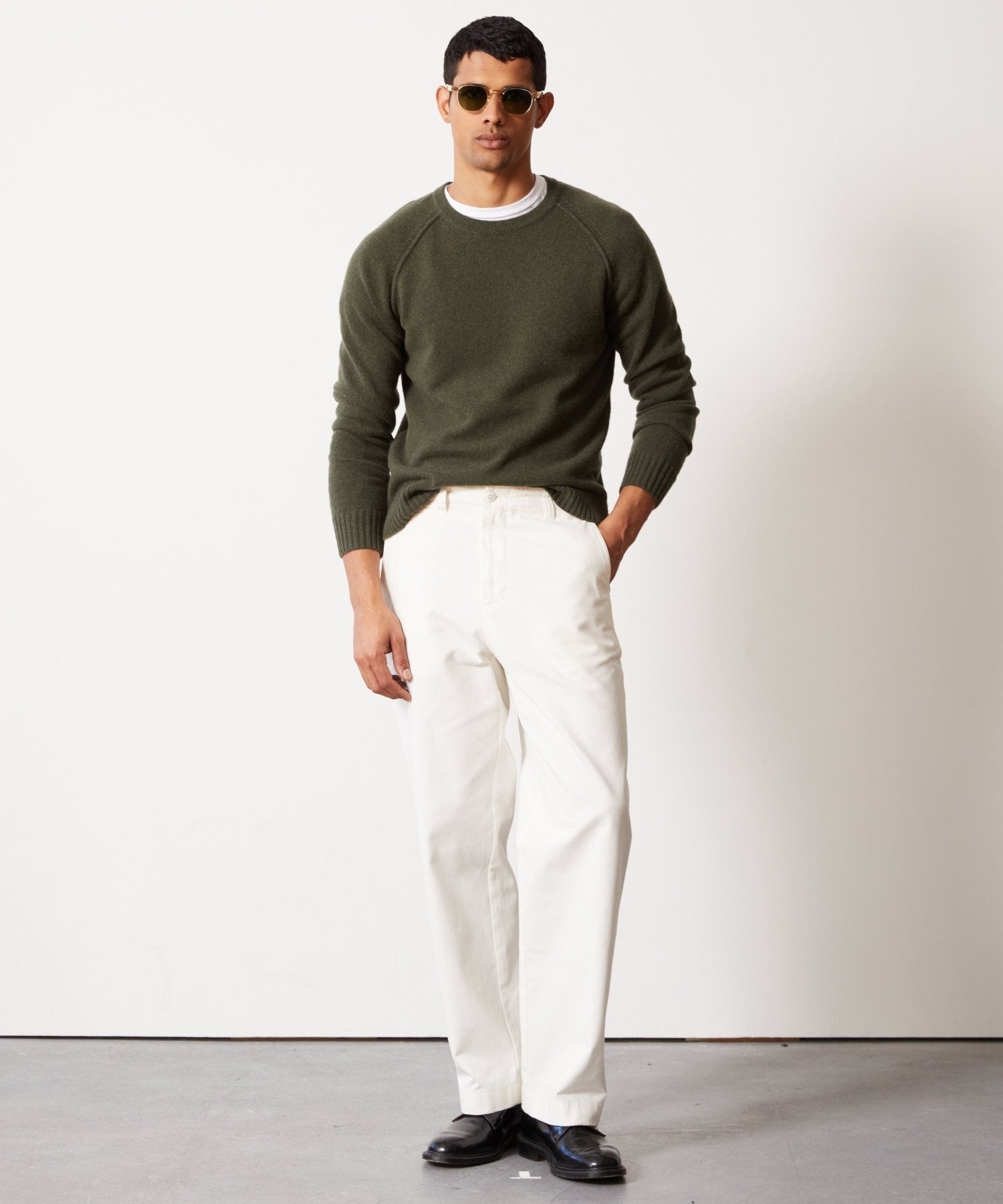 Nomad Cashmere Crewneck